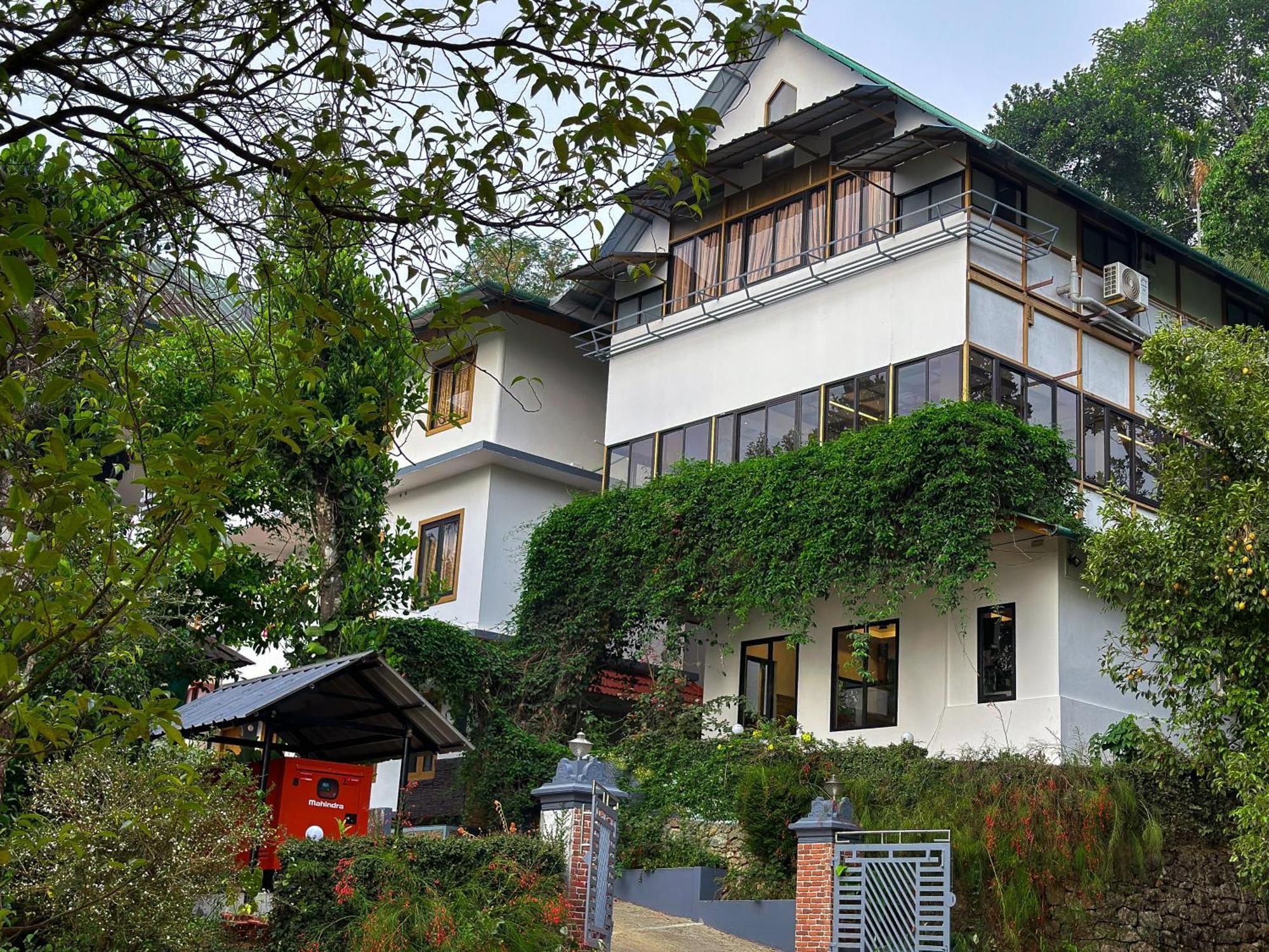 Bell Vedera Resort Munnar Buitenkant foto